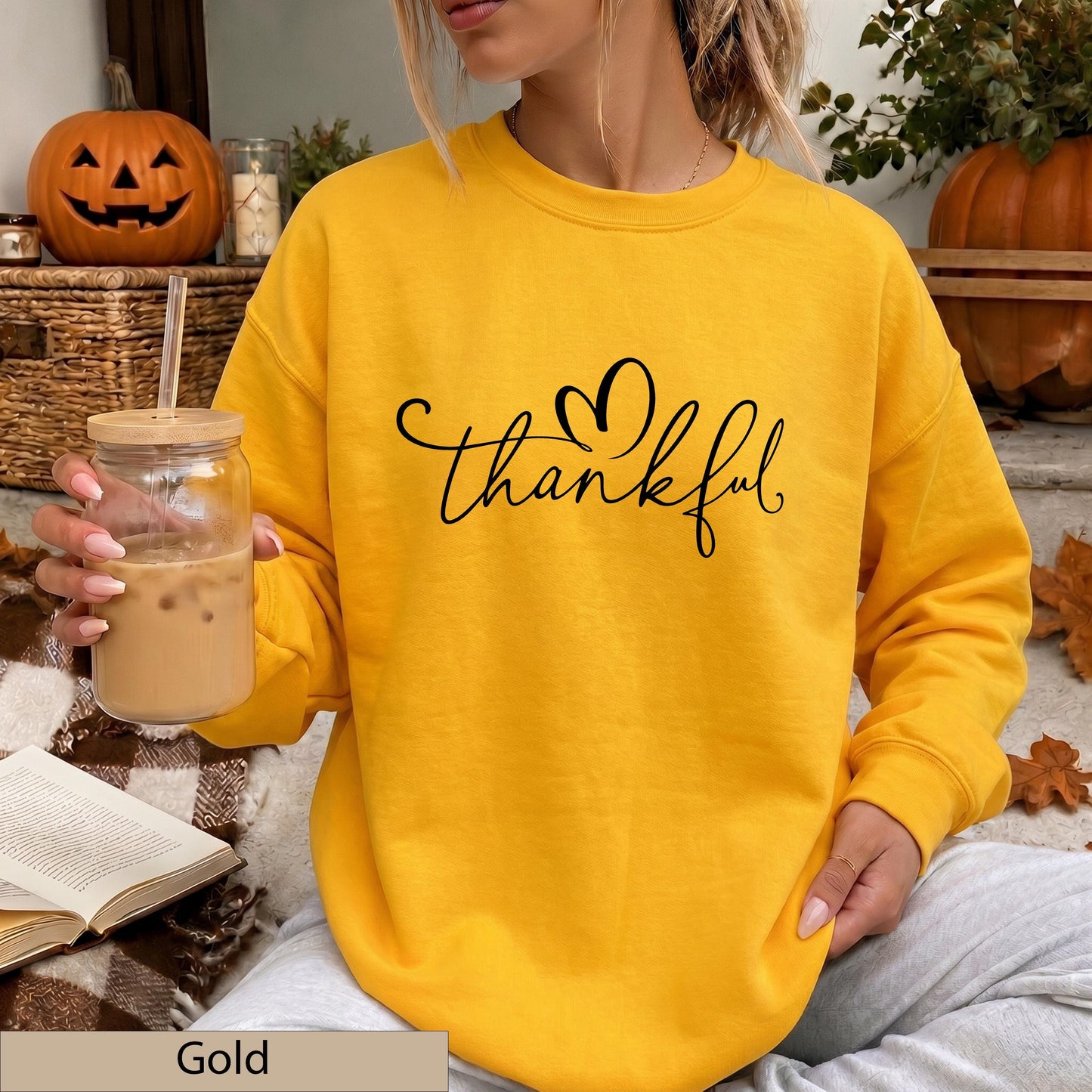 Thankful Sweatshirt, Black Script Crewneck, Minimalist Heart Script Sweater, Cozy Fall Jumper