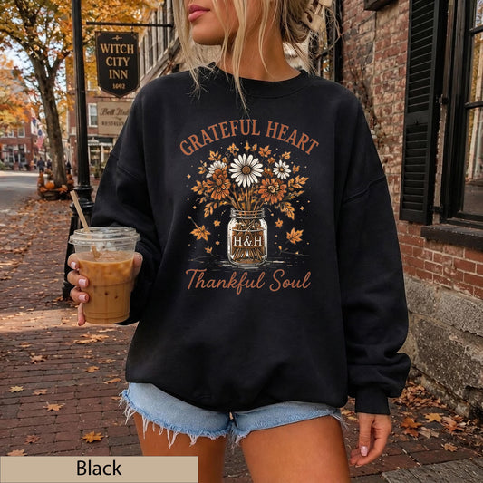 Grateful Heart Thankful Soul Sweatshirt, Floral Mason Jar Crewneck, Autumn Thanksgiving Jumper