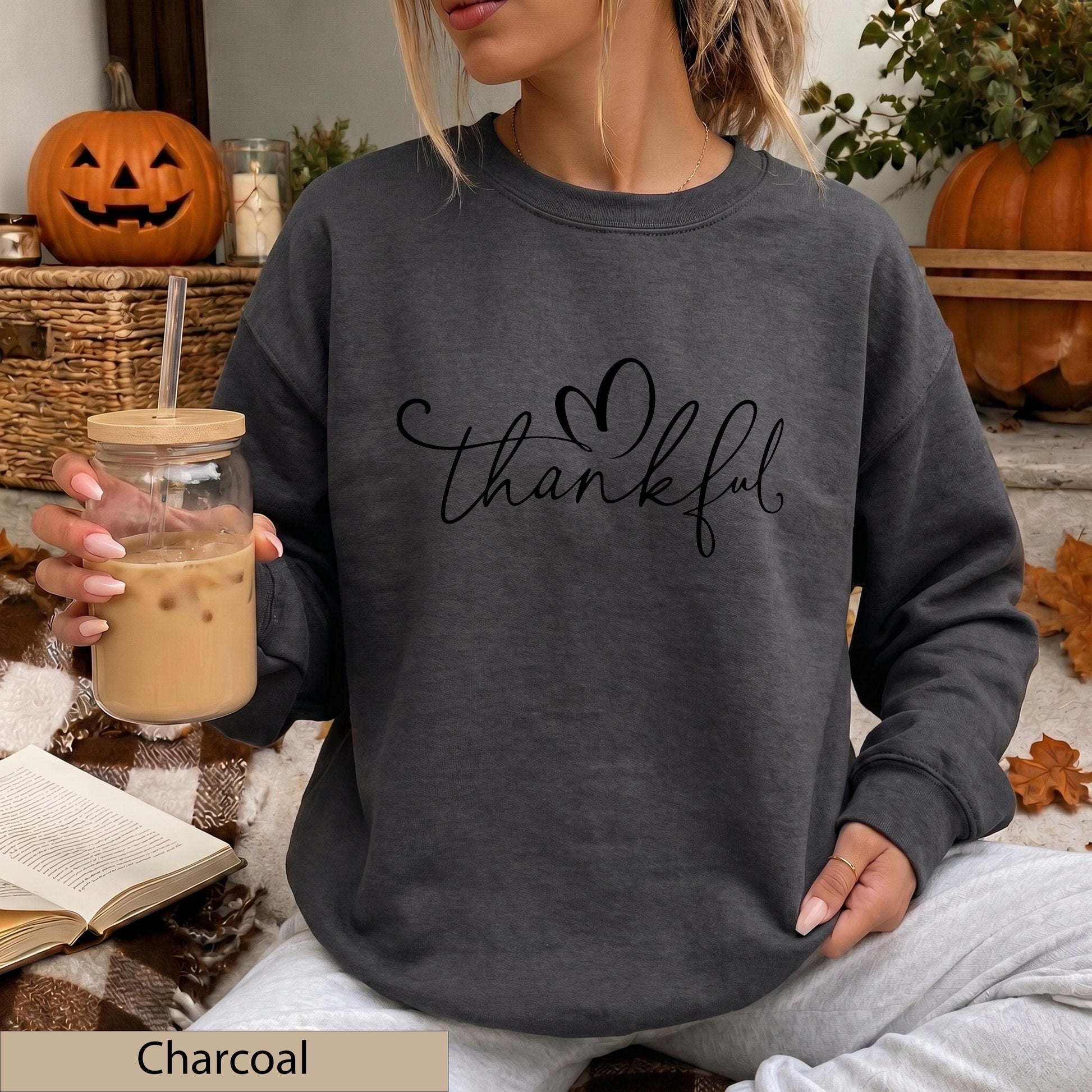 Thankful Sweatshirt, Black Script Crewneck, Minimalist Heart Script Sweater, Cozy Fall Jumper