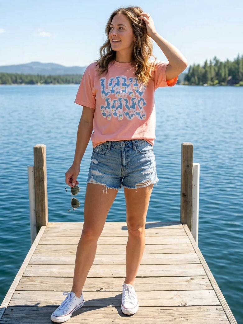Lake Days - Short Sleeve Tee in Peachy